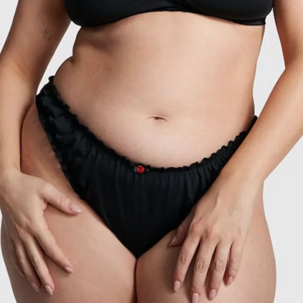 Frankies Bikinis chic black